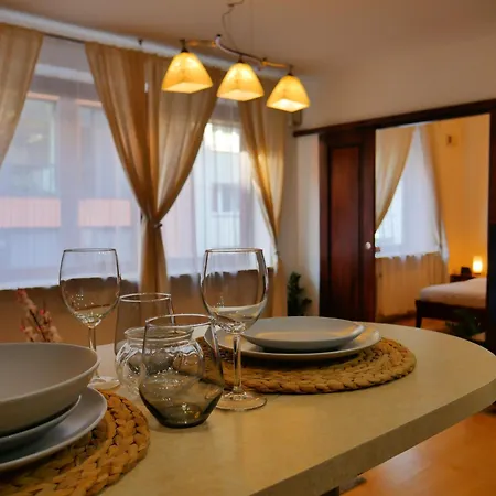 Designer 1br Luxury Retreat, Atelier Residence, Walk To Palace Of Culture Appartamento
