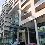 Designer 1br Luxury Retreat, Atelier Residence, Walk To Palace Of Culture Varšava